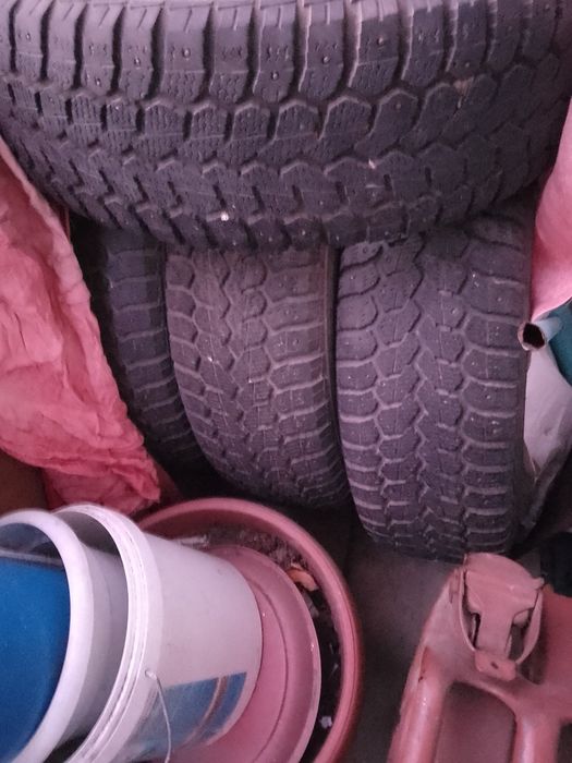 Продам резину 185~65R 14
