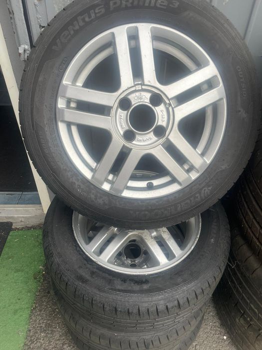 Vand Roți Marca Ford