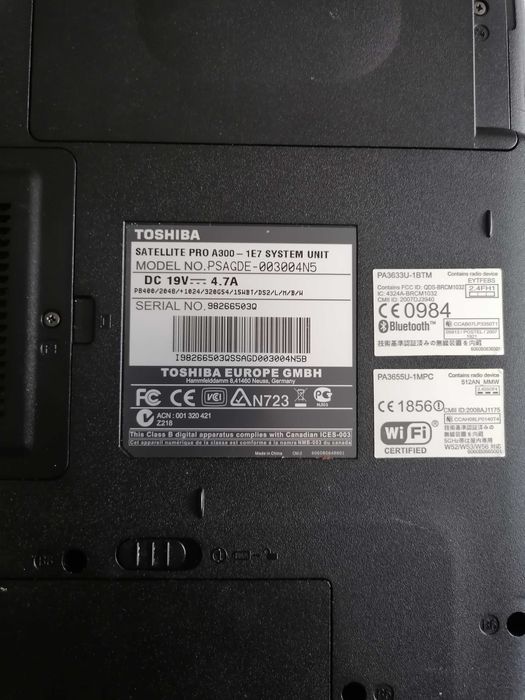 лаптоп Toshiba Satellite Pro A300 за части