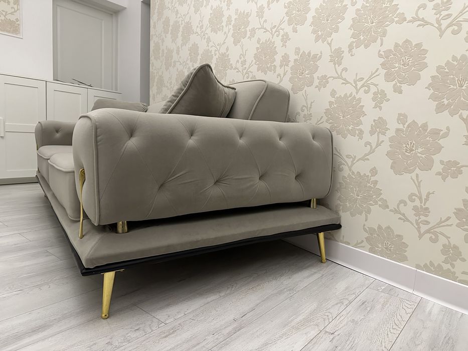 Canapea Sophia din catifea culoarea gri