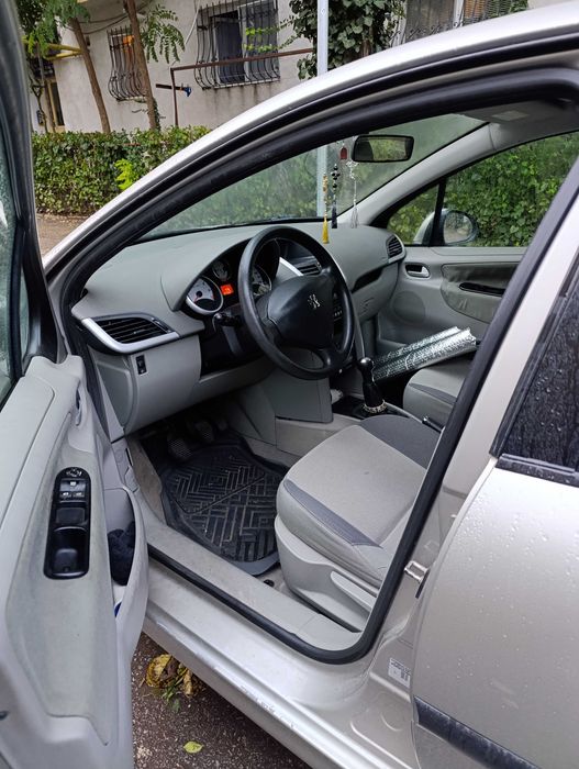 Peugeot 207 benzină 1,4