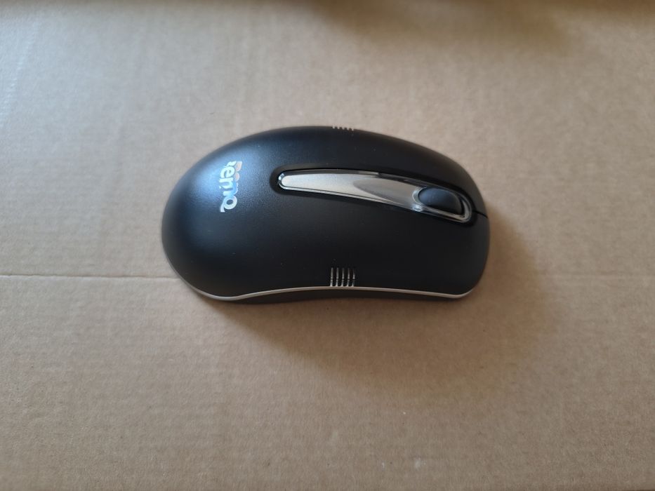 Vand mouse + tastatura wifi BenQ X530