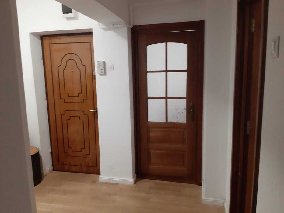 Apartament cu 3 camere, decomandat, Zona Pacurari-Kaufland, 65mp