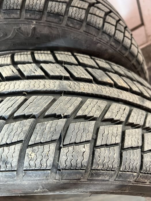 Зимни гуми Syron 225 45 R17