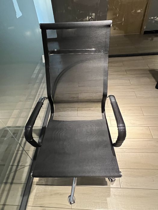 Кресло сотилади холати яхши б/у