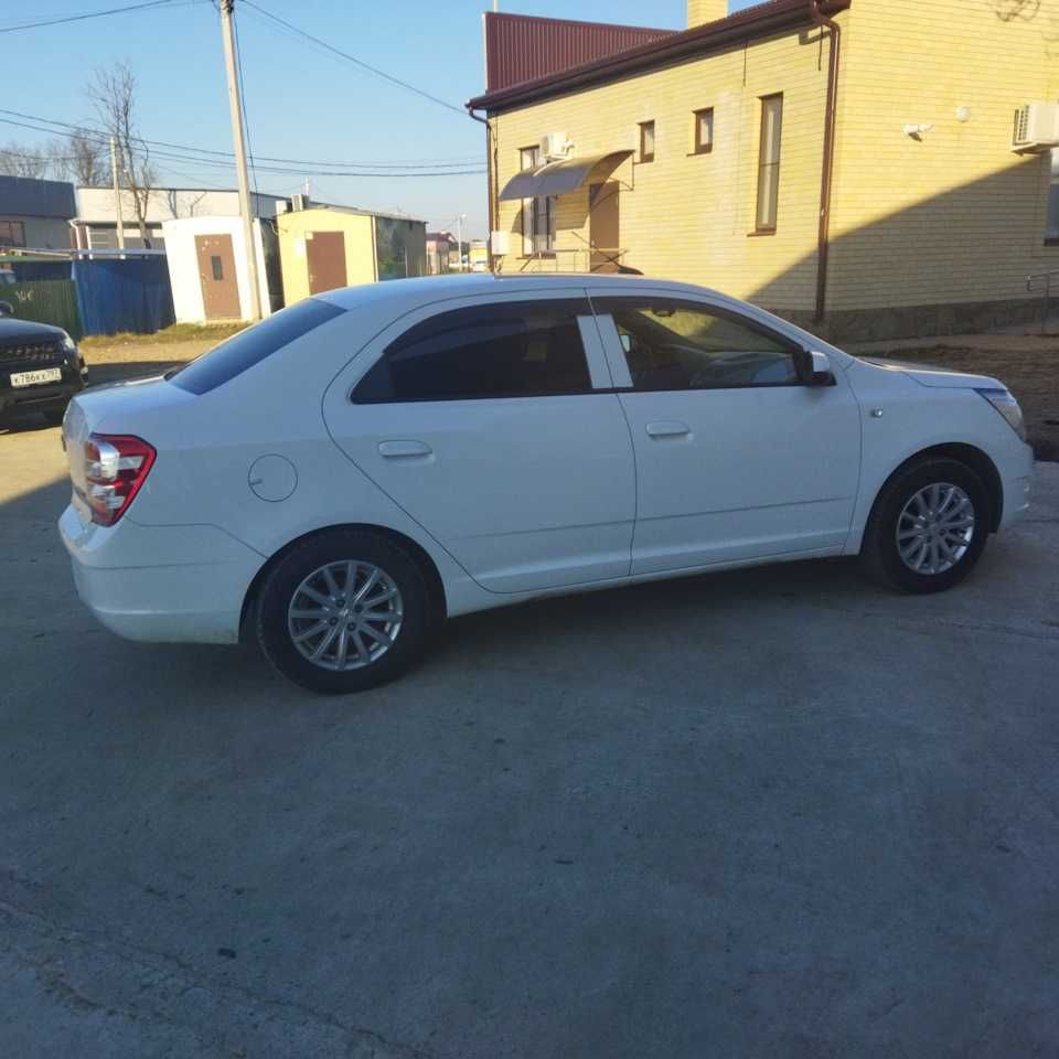 Аренда Chevrolet Cobalt в режиме такси от 10тыс.