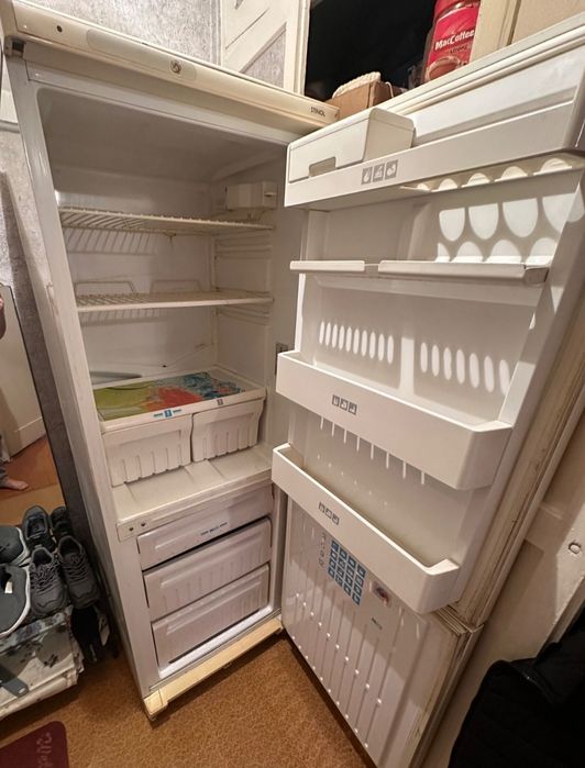 Продам Качественный Холодильник