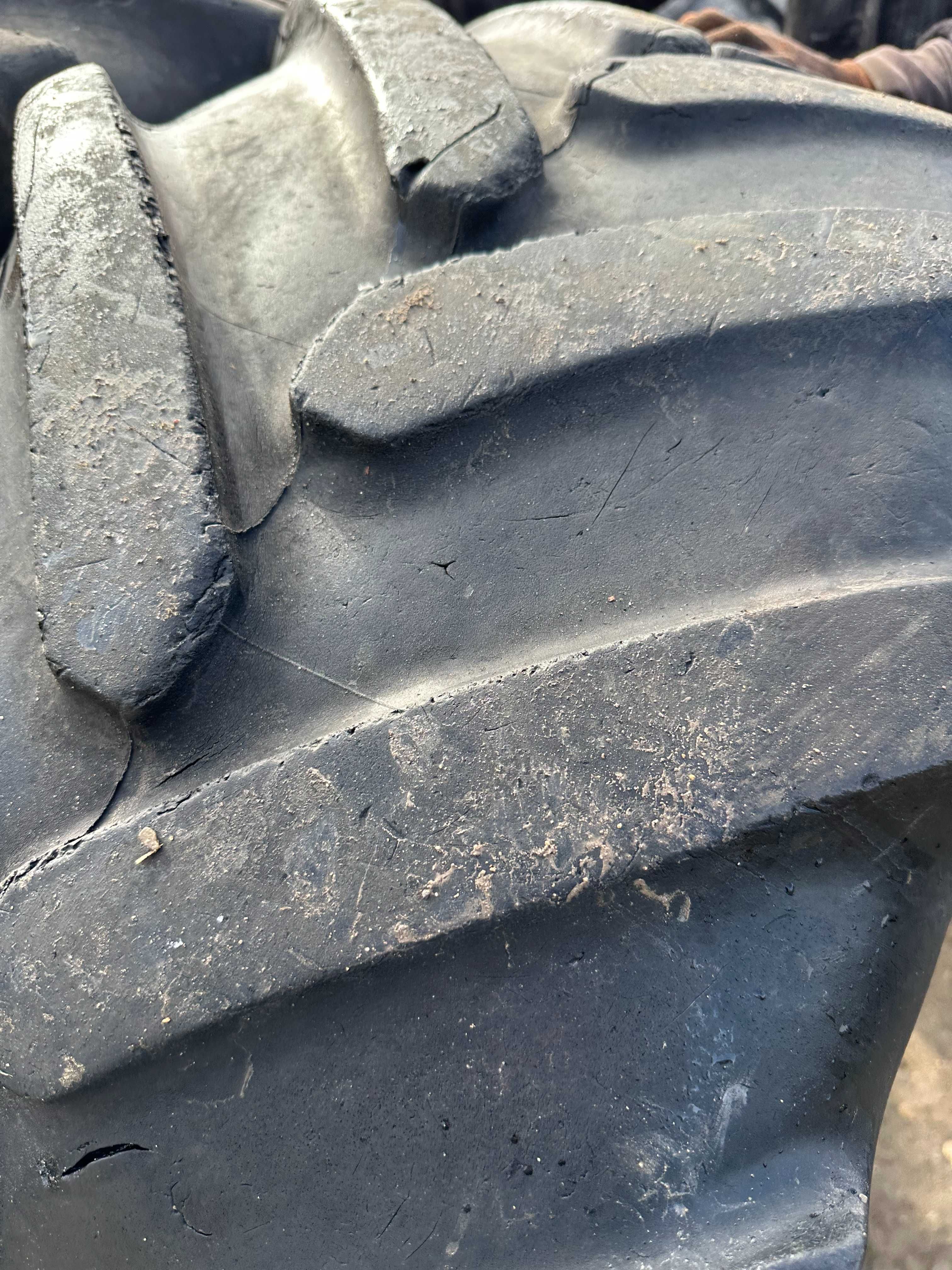Anvelope  440.65 R24 Michelin