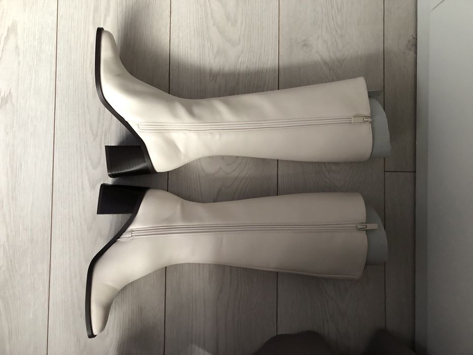 Дълги ботуши Stradivarius