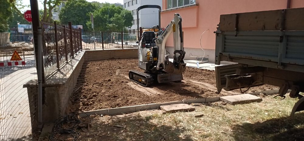 Услуги с Бобкат и Мин багер