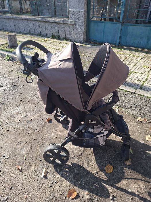 Количка Britax B-agile с допълнителен кош за новородено