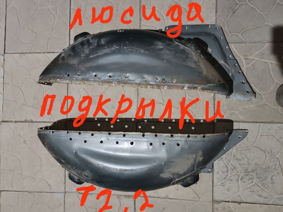 Продам кузовные детали Тойота Люсида Эстима