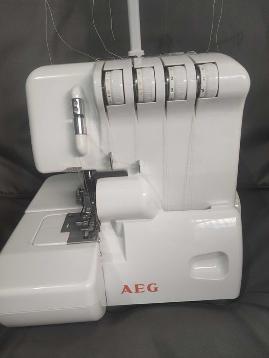 Surfilat / Triploc/ Overlock AEG