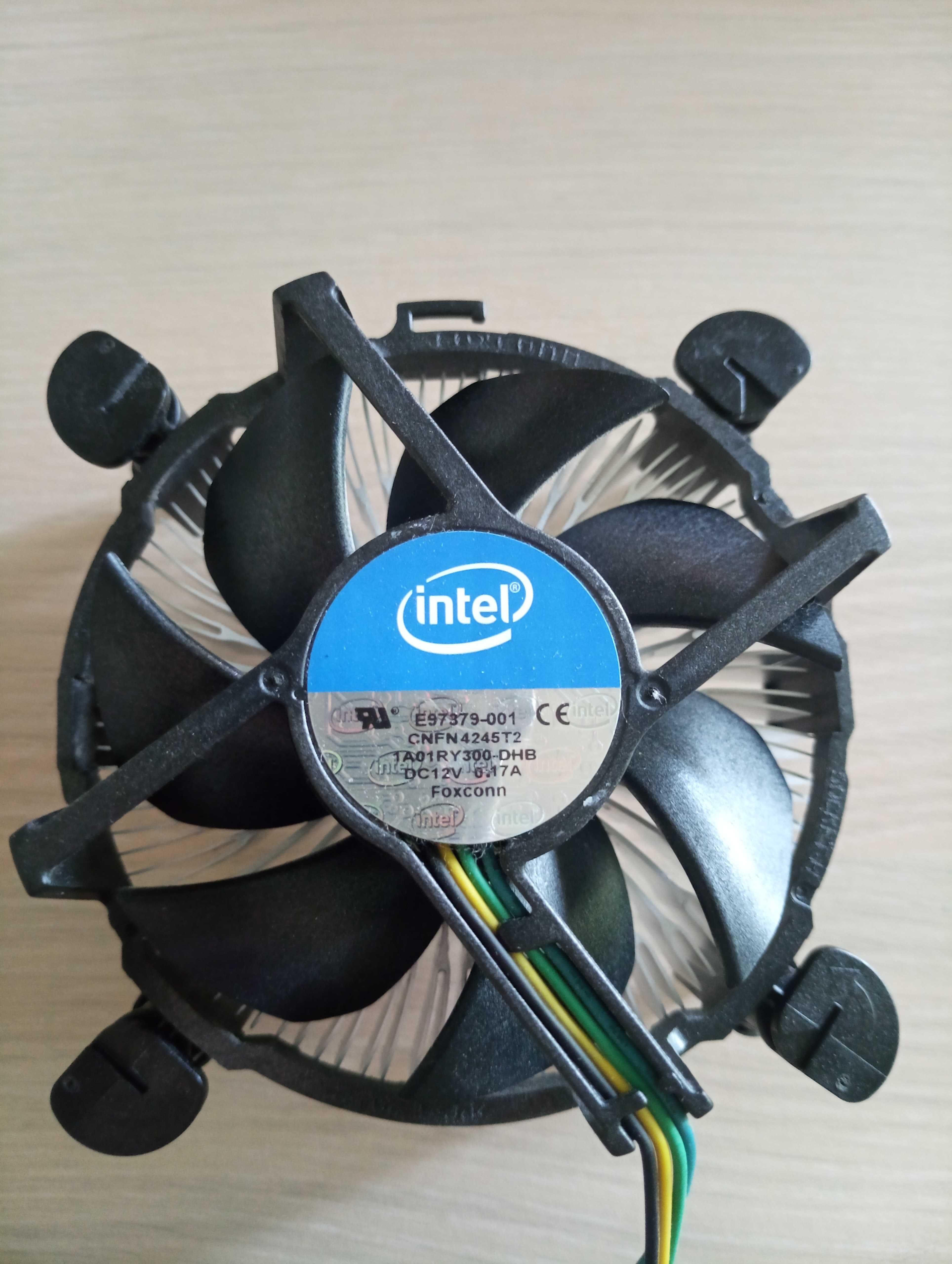 Placă de bază Intel DH87RL, 16GB RAM, procesor Intel i5 4440S