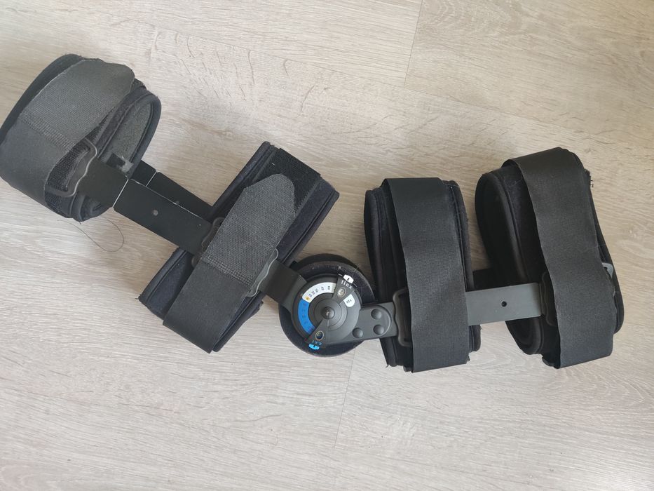 Orteza cu reglaj unghiular