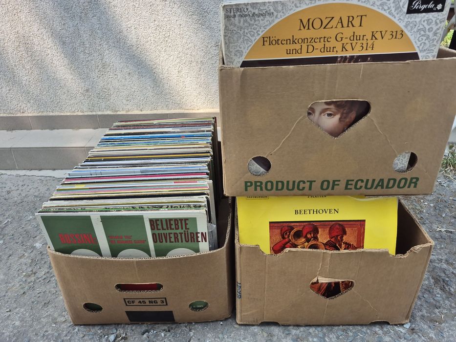 Vând 200LP Discuri Vinil colectie muzica clasica mixta Artiști celebri