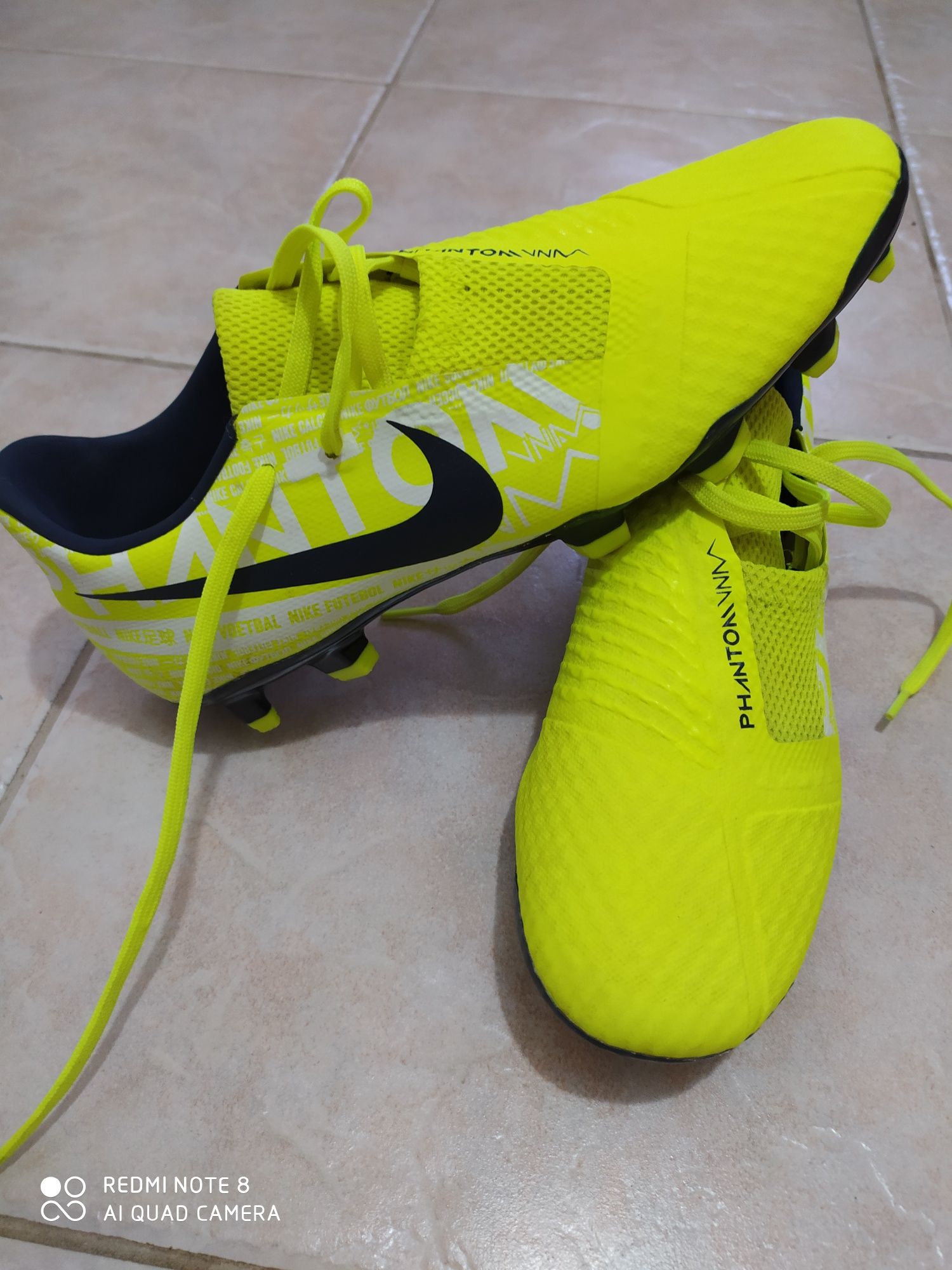 Ghete phantom fotbal marimea 40