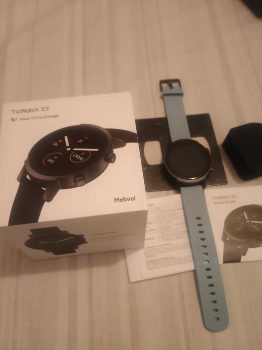Смарт часовник ticwatch e3 wear OS