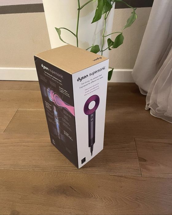 Dyson supersonic