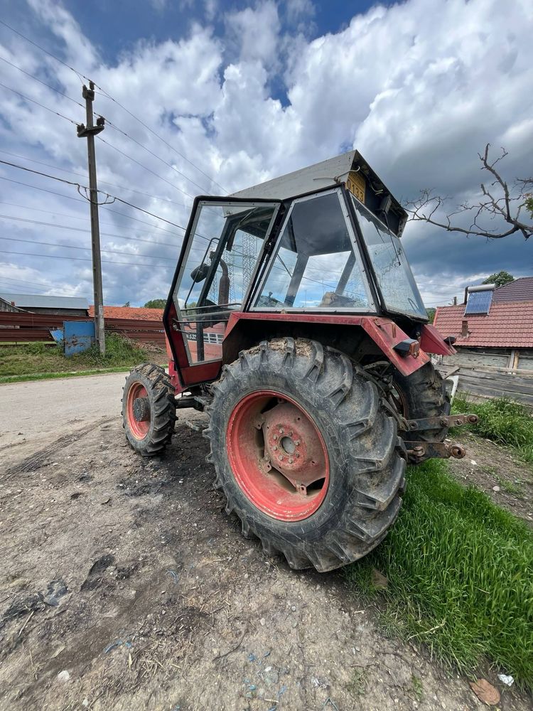 Tractor u532.
