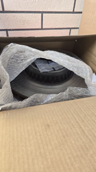 Опорные тормозные диски Мерседес w213