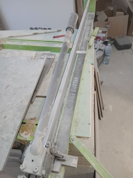 Машина за плочки fastlevel