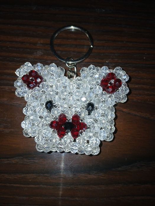 Brillok xrustal munchoqdan