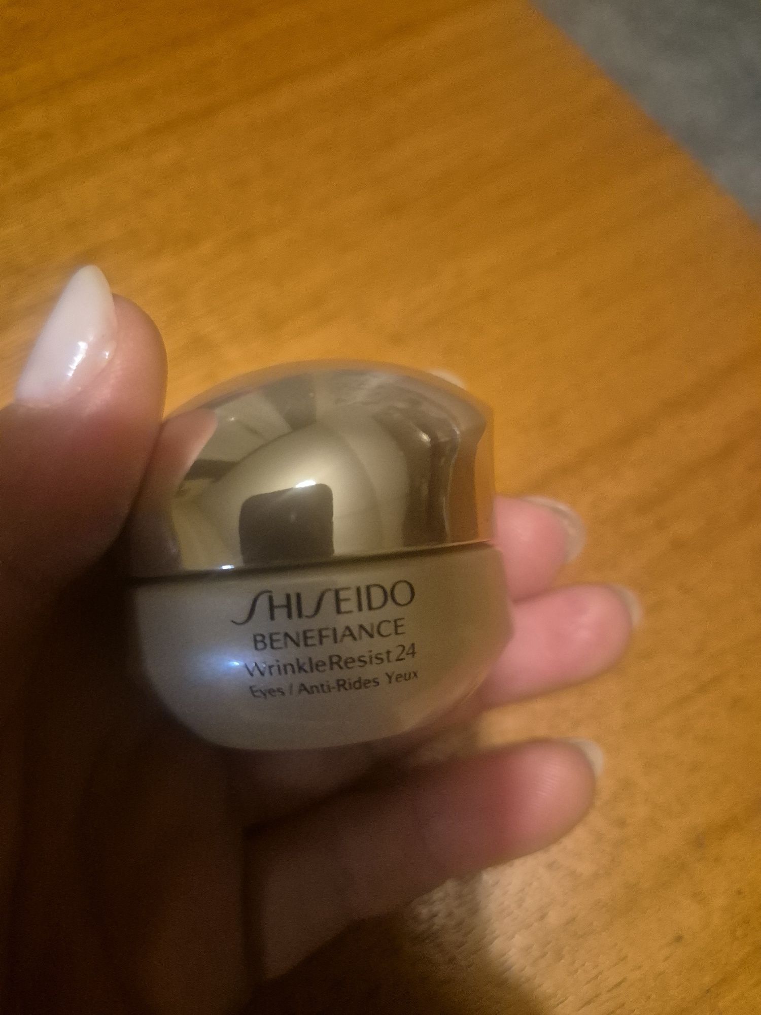 Shisheido-околоочен крем,The body shop Edelveiss серум за лице