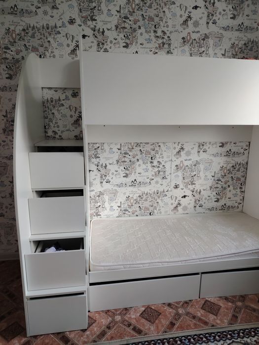 2х ярусная кровать продам, хорошем состояни.