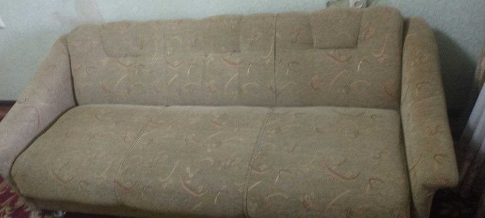 Продается Диван и два кресла