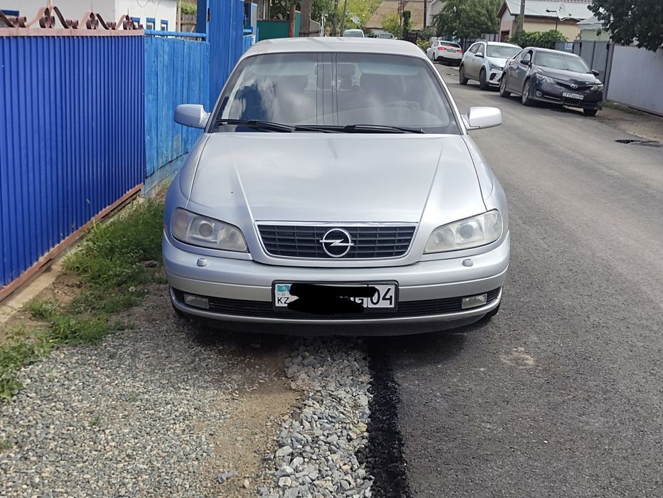 Срочно продам опель омега б 2001 год