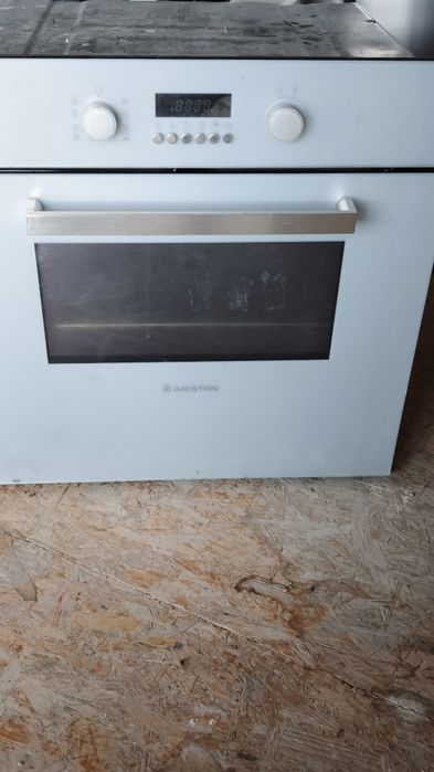 cuptor electric aristonstare buna