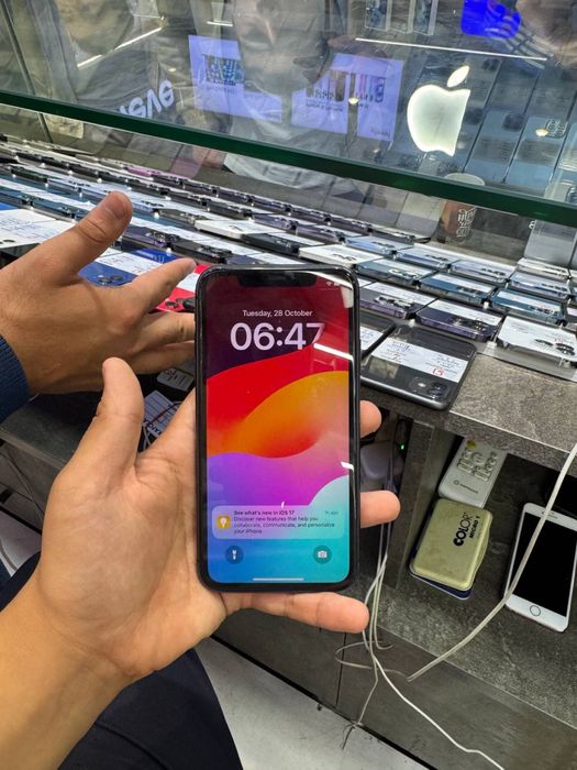 Iphone 11 xolati ideal