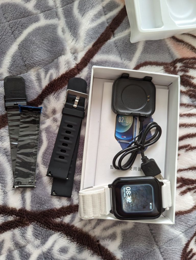 Smart watch  Q18