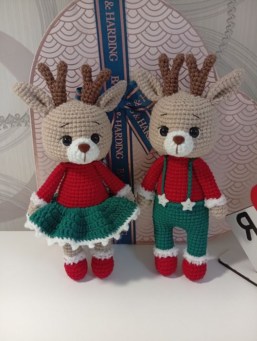 Продам изделия ручной работы: брелочки, игрушки, пинетки, носочки