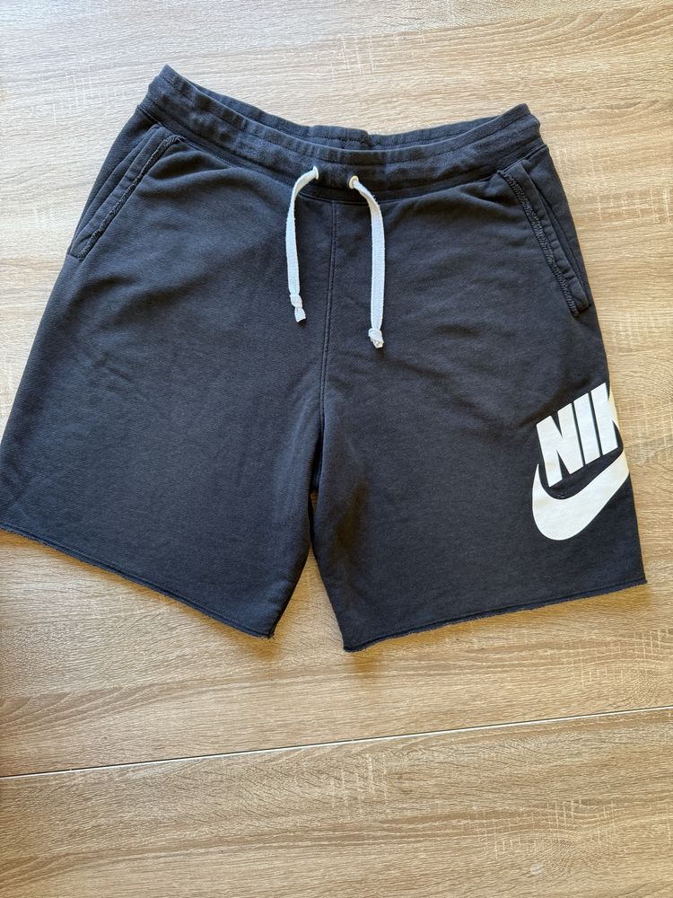 Nike Къси Панталони