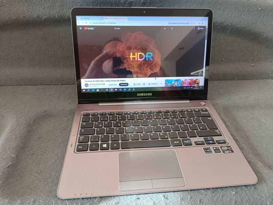 Продавам бърз лаптоп Samsung, 13 инча, Intel Core i5