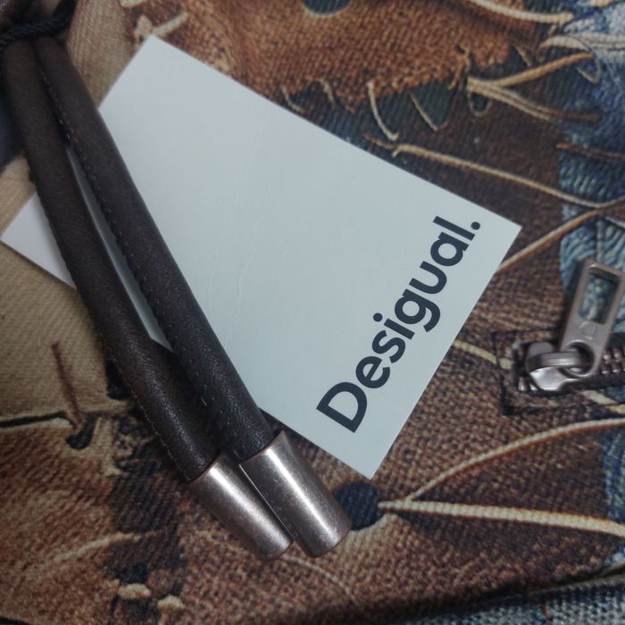 Geanta dama Desigual