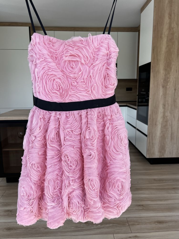 Рокля ZARA с етикет