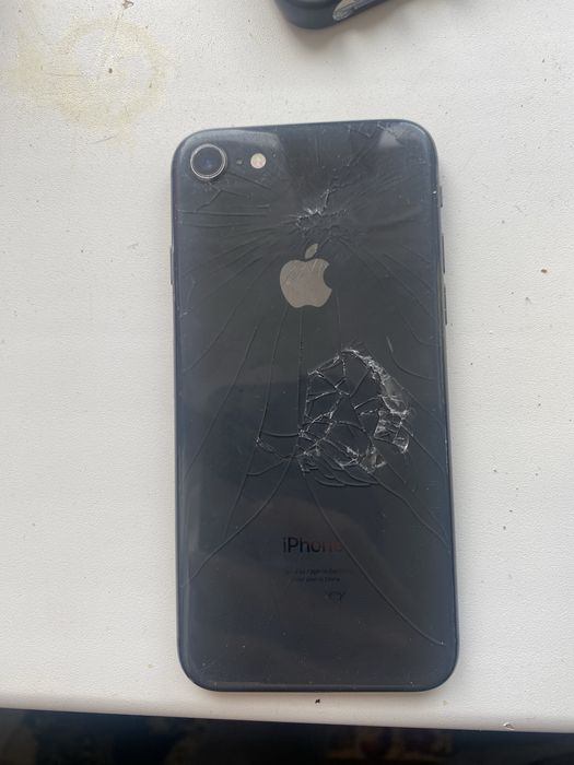 Айфон 8 продом.