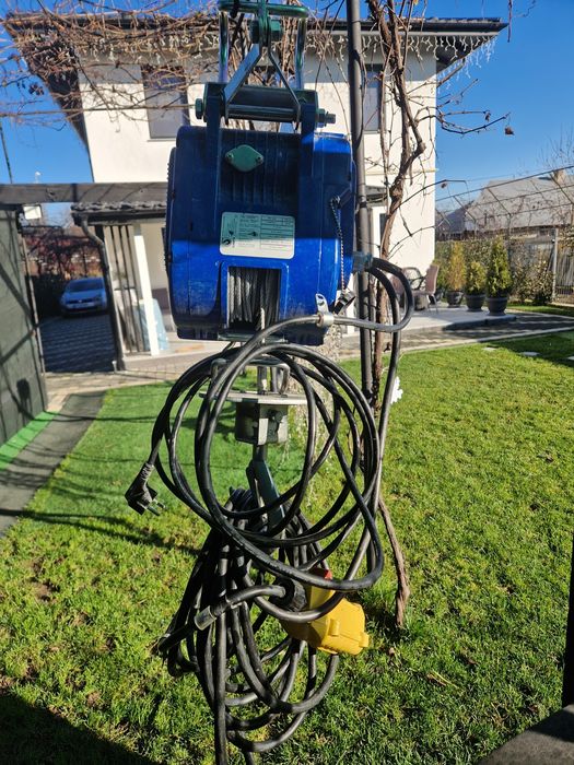 Macara tip troliu Planeta