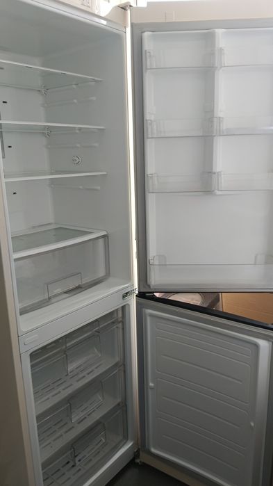 Срочно продам холодильник