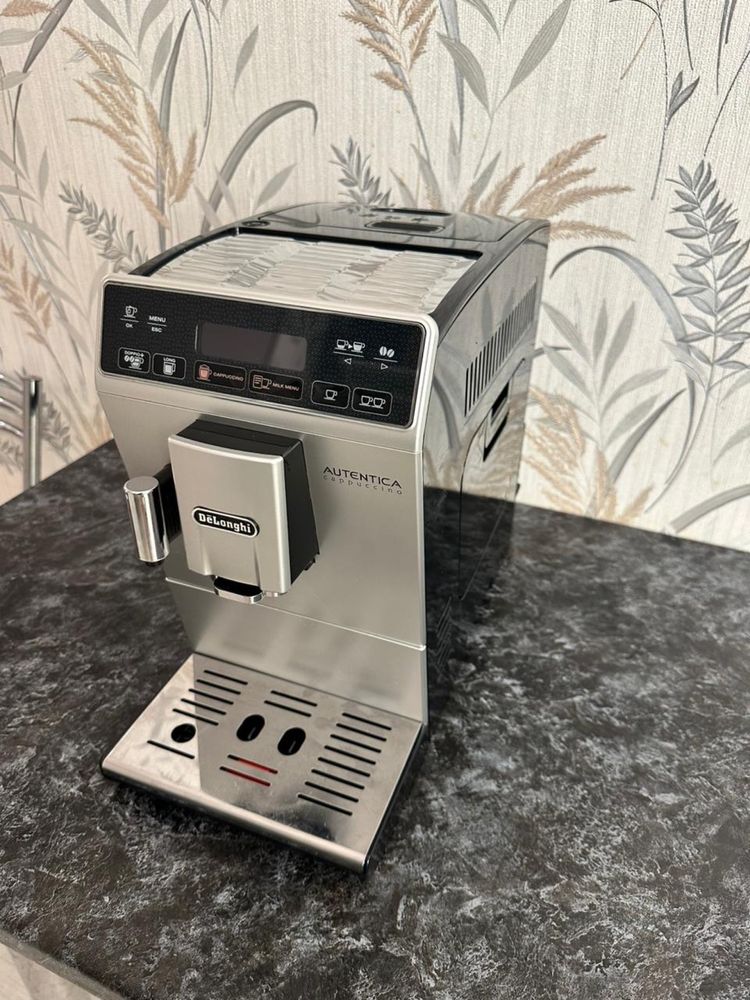 Кофемашина Delonghi ETAM 29.660 SB Autentica серебристый