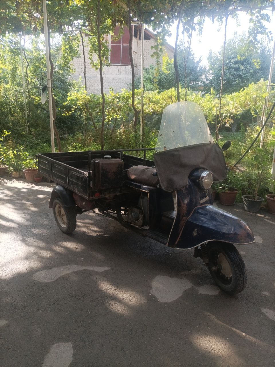Muravey sotiladi.