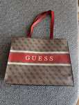 Дамска чанта Guess