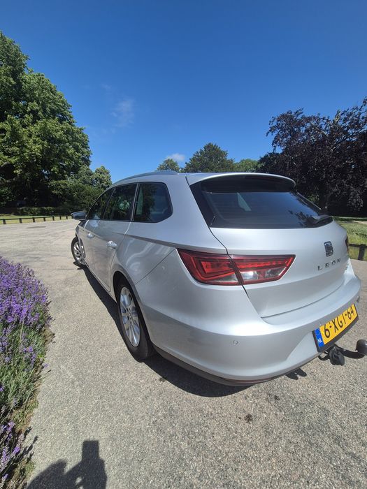 Seat Leon ST 2014 / matrix led