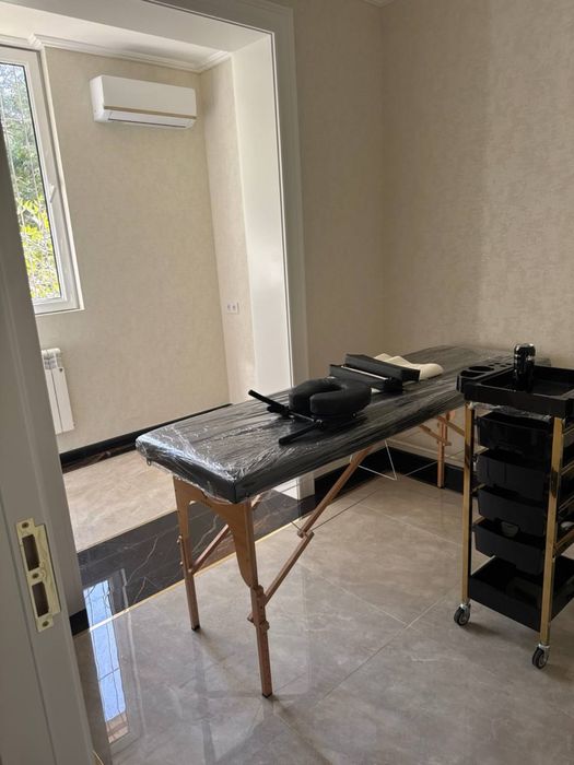 Gozlalik saloniga qizlarni ishka qabul qilamiz va Arendaga joy beramiz