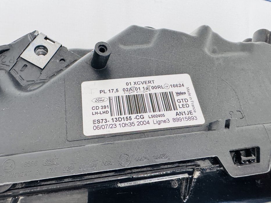 Far stanga Dynamic Led Ford Mondeo MK5 cod ES73-13D155-CG