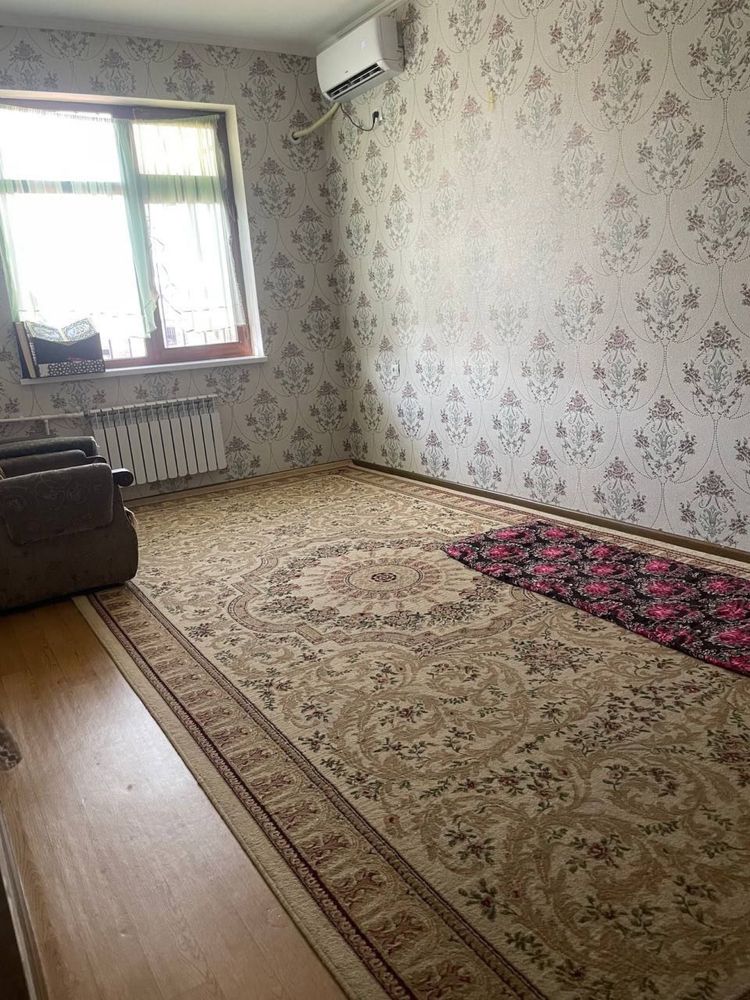 Срочно сотилади квартира 1 хона
