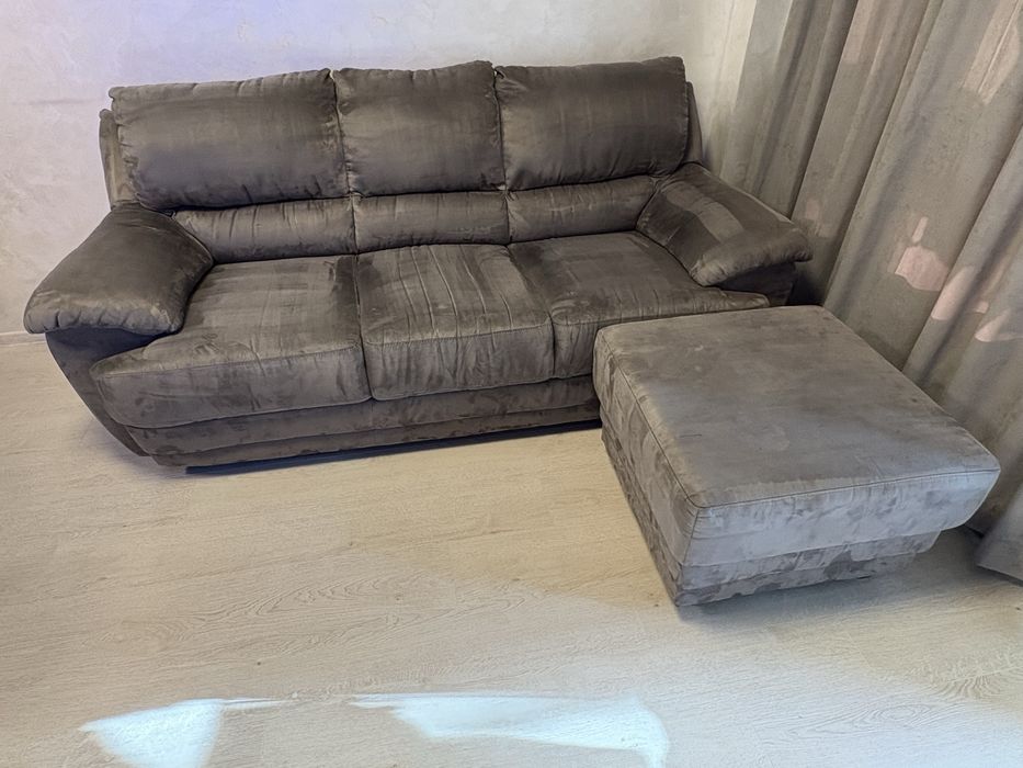 3-местен диван и табуретка NEBOLO от Cotta